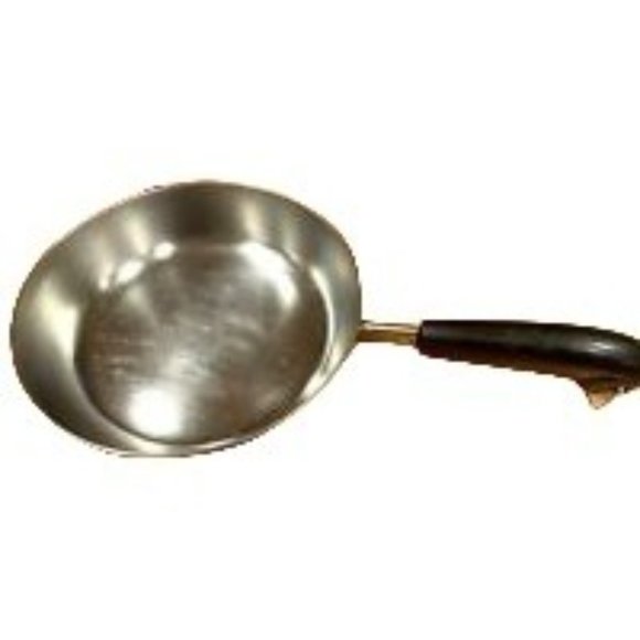 Vintage Revere Ware  set of 2 skillets - Picture 6 of 6